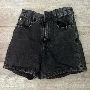 Zara short